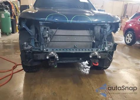 2021 Chevrolet Silverado 1500 4Wd Short Bed Lt Trail Boss z USA, uszkodzony, nr VIN 3GCPYFED8MG424369